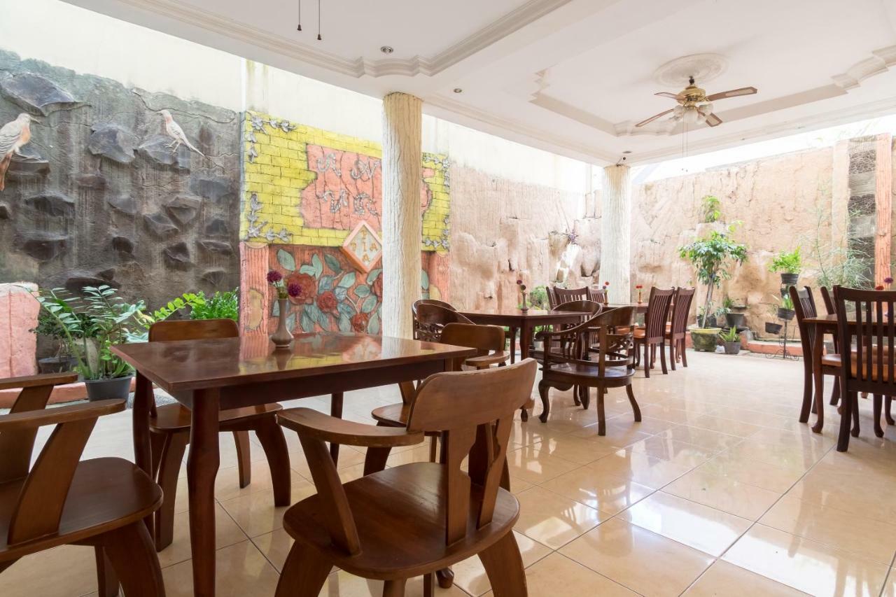 Oyo 1030 Hotel Bumi Asih Μεντάν Εξωτερικό φωτογραφία