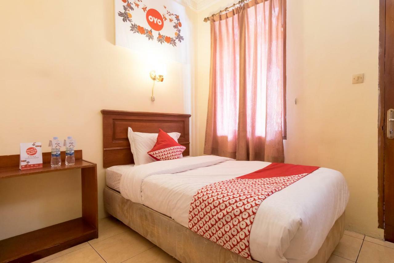 Oyo 1030 Hotel Bumi Asih Μεντάν Εξωτερικό φωτογραφία