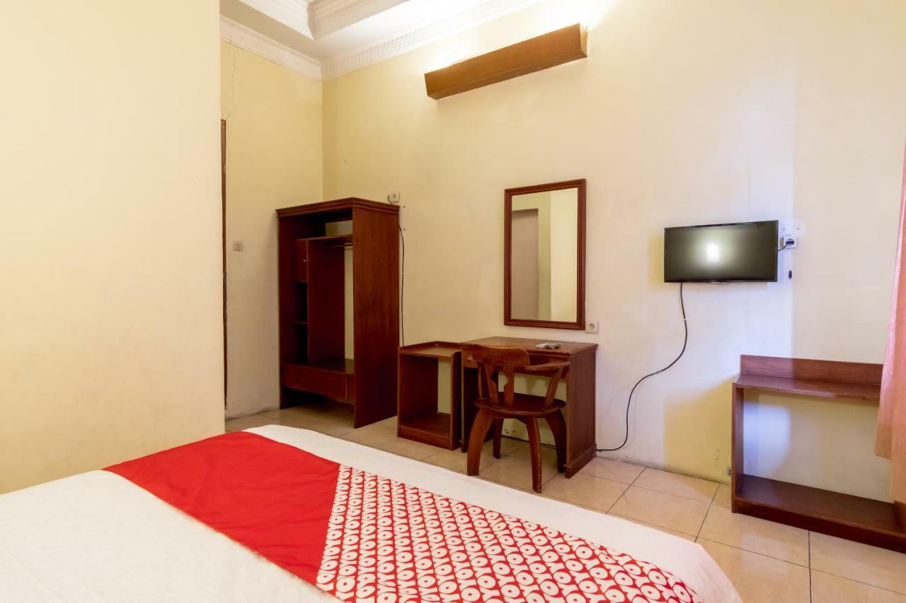 Oyo 1030 Hotel Bumi Asih Μεντάν Εξωτερικό φωτογραφία