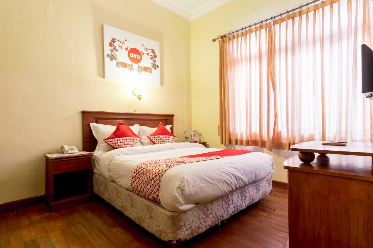 Oyo 1030 Hotel Bumi Asih Μεντάν Εξωτερικό φωτογραφία