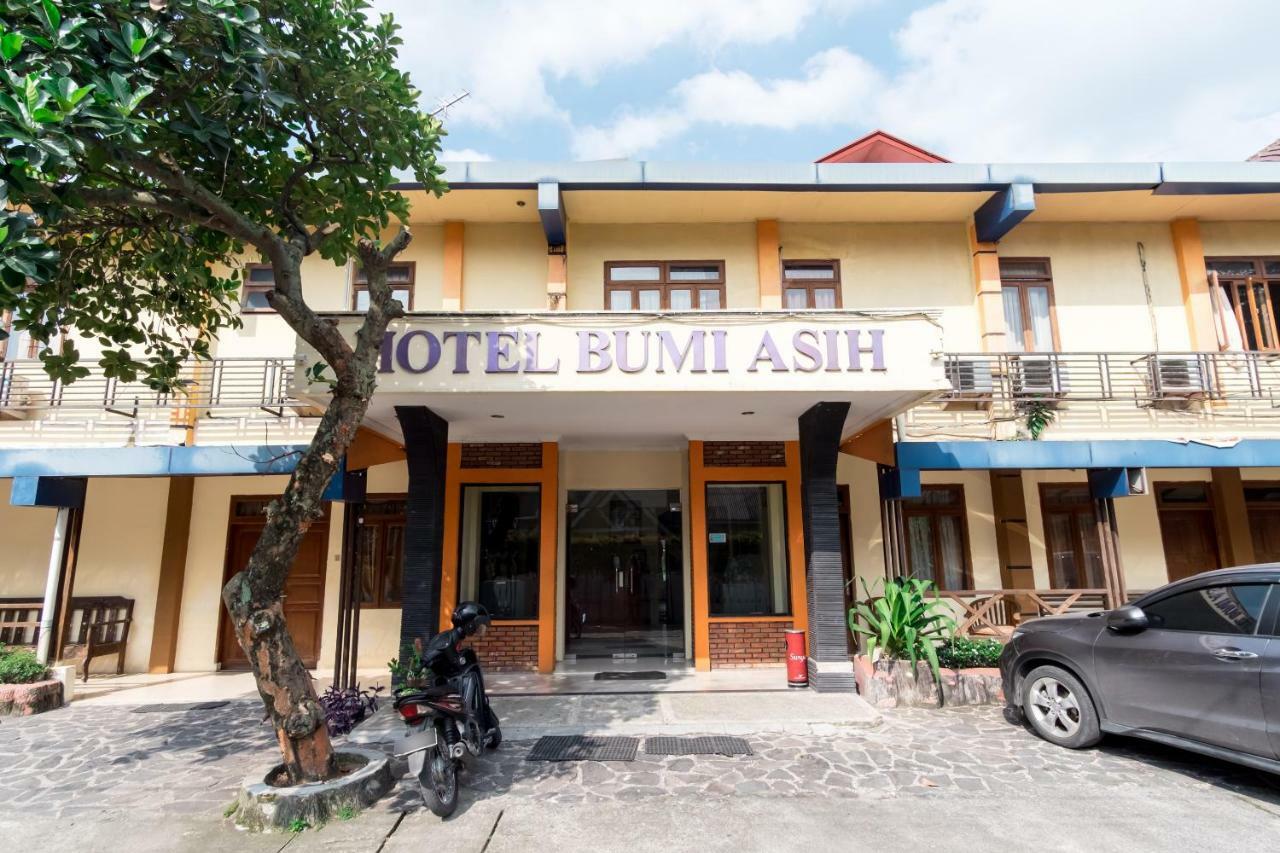 Oyo 1030 Hotel Bumi Asih Μεντάν Εξωτερικό φωτογραφία